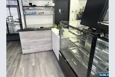 4 W Palisade Avenue, Englewood, NJ 07631 - Photo 21