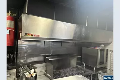 4 W Palisade Avenue, Englewood, NJ 07631 - Photo 7