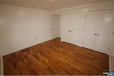 100 Grove Terrace 1 #1, Newark, NJ 07106 - Photo 9