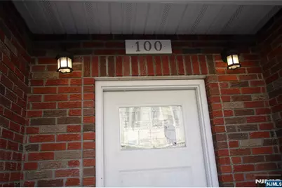 100 Grove Terrace 1 #1, Newark, NJ 07106 - Photo 13