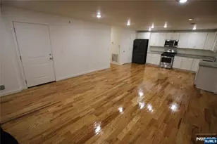 100 Grove Terrace 1, Newark, NJ 07106 - Photo 5