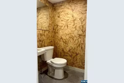 446 Hackensack Lower Level #lower level, Carlstadt, NJ 07072 - Photo 5