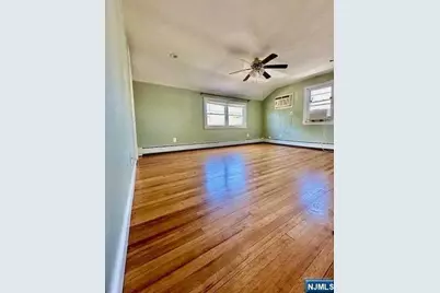 3 Macarthur Avenue, Hasbrouck Heights, NJ 07604 - Photo 3