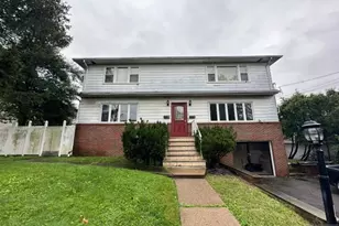 8 Ferrary Pl 1, Woodland Park, NJ 07424 - Photo 1