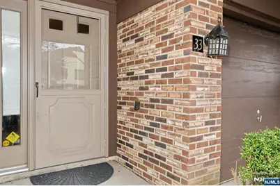 33 Elizabeth Terrace, Leonia, NJ 07605 - Photo 3