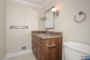 33 Elizabeth Terrace, Leonia, NJ 07605 - Photo 31