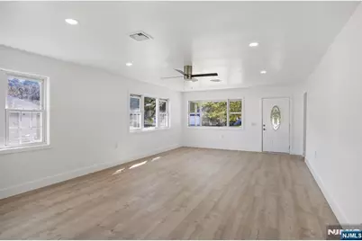 5 Saint Andrews Court, Berkeley, NJ 08757 - Photo 9