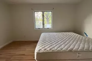 186 Cleenput Terrace, Paramus, NJ 07652 - Photo 9