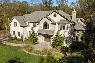 613 Knollwood Rd, Franklin Lakes, NJ 07417 - Photo 1