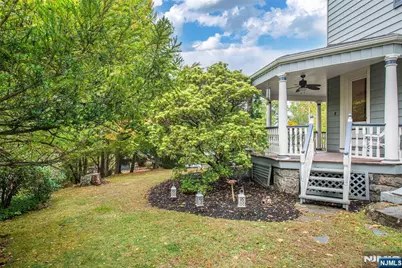 22 Arlington, Caldwell, NJ 07006 - Photo 39