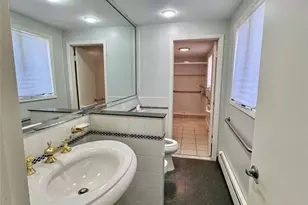 517 Fordham Pl, Paramus, NJ 07652 - Photo 11