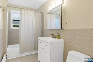 2350 Linwood 5C, Fort Lee, NJ 07024 - Photo 17