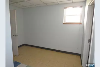 413 Hackensack Street, Carlstadt, NJ 07072 - Photo 9