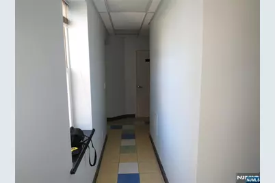 413 Hackensack Street, Carlstadt, NJ 07072 - Photo 17