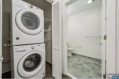 41 W Prospect Street, Waldwick, NJ 07463 - Photo 7