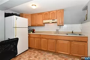 155 Lafayette St, Newark, NJ 07105 - Photo 5
