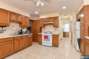 155 Lafayette St, Newark, NJ 07105 - Photo 29