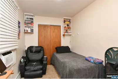 155 Lafayette Street, Newark, NJ 07105 - Photo 31