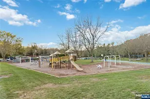 30 Sweetwater Ln, Hamburg, NJ 07419 - Photo 21