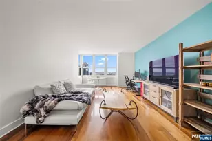 88 Morgan Street 4107, Jersey City, NJ 07302 - Photo 5