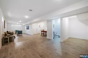 543 13th Ave, Newark, NJ 07103 - Photo 23