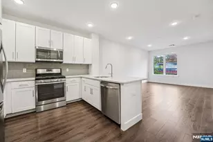 41 W Prospect St, Waldwick, NJ 07463 - Photo 1