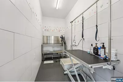 41 W Prospect Street, Waldwick, NJ 07463 - Photo 21