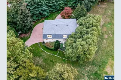 99 Ogle Road, Old Tappan, NJ 07675 - Photo 5