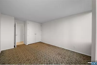 300 Winston Drive 109 #109, Cliffside Park, NJ 07010 - Photo 23