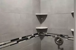 54 E Maple Street 54, Teaneck Township, NJ 07666 - Photo 11