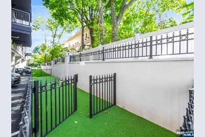 51 Queen Anne Road 312 #312, Bogota, NJ 07603 - Photo 21