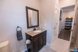 362 Harrison St, Paramus, NJ 07652 - Photo 33