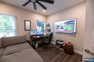 362 Harrison St, Paramus, NJ 07652 - Photo 23