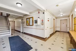 501 Linwood Dr 2H, Fort Lee, NJ 07024 - Photo 23