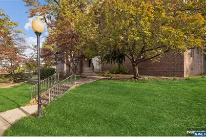 501 Linwood Drive 2H #2H, Fort Lee, NJ 07024 - Photo 3