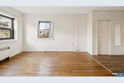 501 Linwood Drive 2H #2H, Fort Lee, NJ 07024 - Photo 17