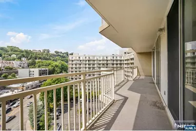 1055 River Road 905 #905, Edgewater, NJ 07020 - Photo 7