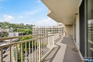 1055 River Road 905, Edgewater, NJ 07020 - Photo 7