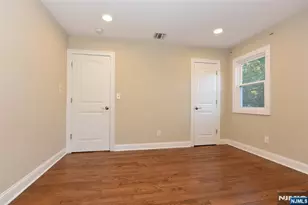 105 Parkway, Rochelle Park Township, NJ 07662 - Photo 7
