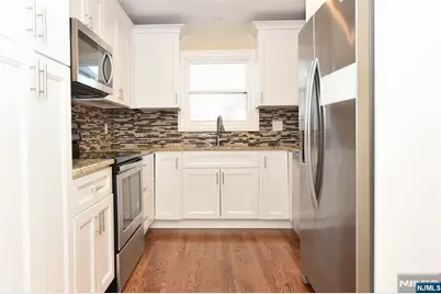 105 Parkway, Rochelle Park Township, NJ 07662 - Photo 3