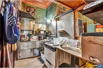 699 Elm Street, Kearny, NJ 07032 - Photo 7