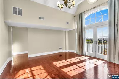 17 Moorings Lane, Edgewater, NJ 07020 - Photo 25