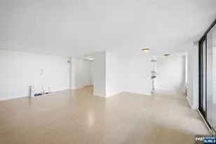 300 Winston Dr 807, Cliffside Park, NJ 07010 - Photo 1