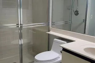 221 Village Circle Dr 221, Fort Lee, NJ 07024 - Photo 13