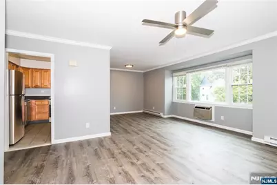 190 Park Street, East Orange, NJ 07017 - Photo 5