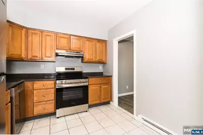 190 Park Street, East Orange, NJ 07017 - Photo 17