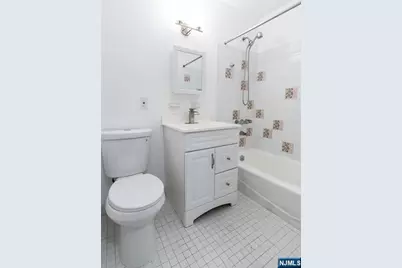 190 Park Street, East Orange, NJ 07017 - Photo 27