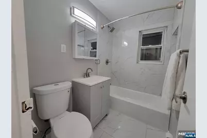 121 Pennington Avenue V2 #V2, Passaic, NJ 07055 - Photo 7