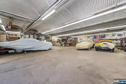 307 Paterson Avenue, East Rutherford, NJ 07073 - Photo 31