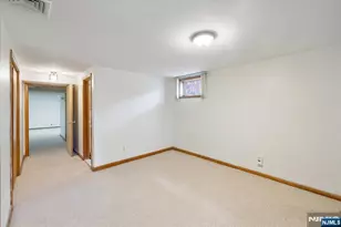 315 Longworth Ave, Hasbrouck Heights, NJ 07604 - Photo 25